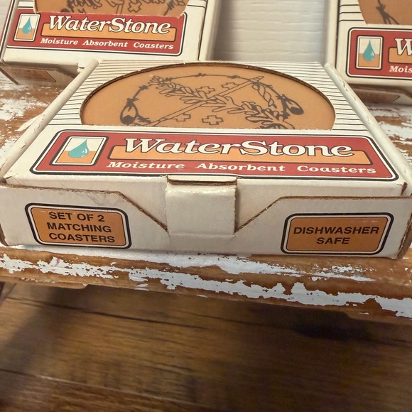Vintage WaterStone Moisture Absorbent Coasters – Set of 6 (3 Packs, New in Box) - Picture 3 of 4
